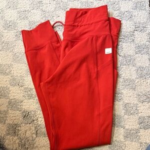 Vuori Daily Red Leggings with pocket